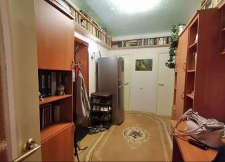 Продаю двухкомнатную квартиру, 60.7 м2, Новоуральск, улица Савчука, 8