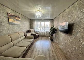 Продается 2-комнатная квартира, 54.5 м2, село Мариинский, Лазурная улица, 21