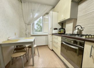 Сдача в аренду трехкомнатной квартиры, 55 м2, Республика Башкортостан, улица Николая Дмитриева, 13