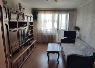 Продам трехкомнатную квартиру, 67.5 м2, Керчь, бульвар Пионеров, 3