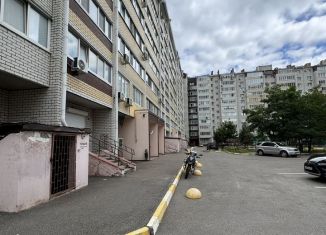 Сдаю в аренду 2-комнатную квартиру, 68 м2, Брянск, Бежицкий район, улица Металлистов, 2