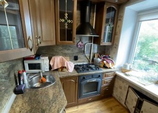 Сдается однокомнатная квартира, 35 м2, поселок городского типа Большие Вяземы, посёлок Школьный, 1