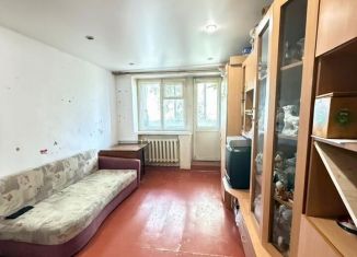 Продам трехкомнатную квартиру, 51.2 м2, Казань, улица Шамиля Усманова, 15А