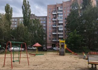 Продам трехкомнатную квартиру, 74.2 м2, Воронеж, улица Хользунова, 98