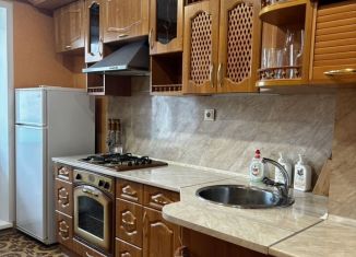 Продажа 2-ком. квартиры, 62 м2, Смоленск, улица Крупской, 61В