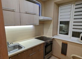 Сдам 1-ком. квартиру, 35 м2, Ростов-на-Дону, проспект 40-летия Победы, 63/15