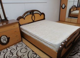 Сдается однокомнатная квартира, 36 м2, Псков, улица Кузбасской Дивизии, 40