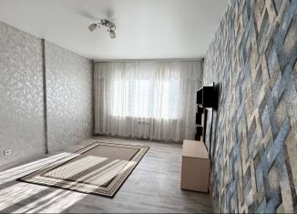 Продаю 1-ком. квартиру, 43 м2, Брянск, улица Комарова, 53