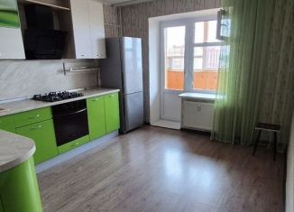 Сдается 2-ком. квартира, 63 м2, Нефтекамск, Комсомольский проспект, 37Б