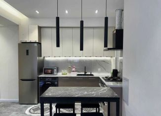 Аренда 1-ком. квартиры, 38 м2, Краснодар, улица имени 40-летия Победы, 33/1, микрорайон ЗИП