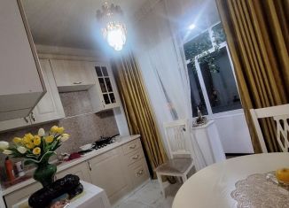 Продается 1-ком. квартира, 42 м2, Махачкала, проспект Али-Гаджи Акушинского, 297