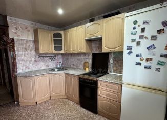 2-ком. квартира на продажу, 49 м2, Киров, улица Свободы, 170