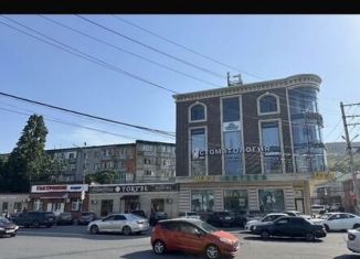 Продается 3-ком. квартира, 98 м2, Махачкала, Ташкентская улица, 15