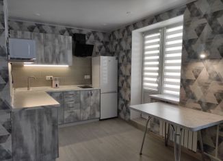 Сдам квартиру студию, 30 м2, Саратов, улица имени Николая Чихарева, 10Б, ЖК Радуга