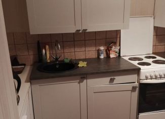 Сдача в аренду 1-ком. квартиры, 38 м2, Москва, Краснодонская улица, 24