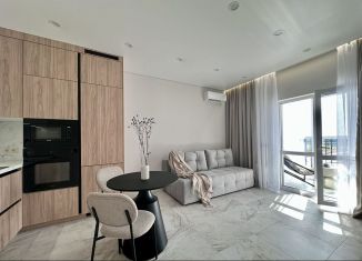 Продаю однокомнатную квартиру, 39 м2, Тюмень, улица Василия Малкова, 9