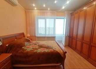 Продаю трехкомнатную квартиру, 109.4 м2, Выборг, проспект Ленина, 20