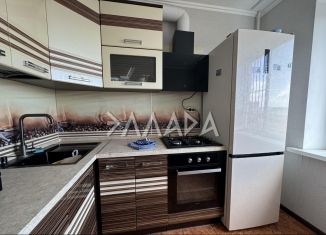 Продам двухкомнатную квартиру, 56 м2, Ростов-на-Дону, улица Вселенной, 7