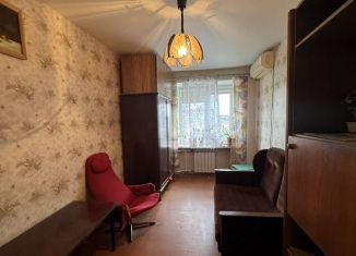 Сдаю 2-комнатную квартиру, 44 м2, Таганрог, Октябрьская улица, 44-1