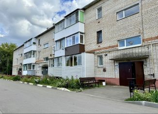 Продам 2-комнатную квартиру, 57.2 м2, Тульская область, улица Чкалова, 25