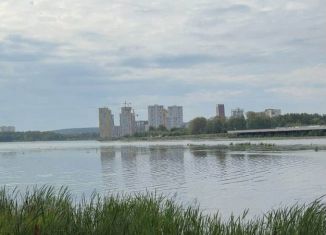 Сдаю 1-комнатную квартиру, 45 м2, Екатеринбург, ЖК Тихий Берег-2, Рощинская улица, 37