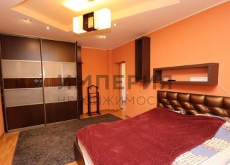 2-ком. квартира на продажу, 70 м2, Магадан, улица Горького, 8