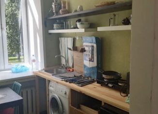 Сдам в аренду 1-ком. квартиру, 45 м2, Москва, 6-й Ростовский переулок, 2/26, метро Киевская