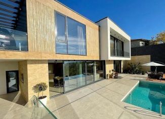 Продается дом, 250 м2, Краснодарский край, улица Яна Фабрициуса, 2/10К