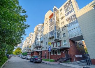 Продается 2-ком. квартира, 83.5 м2, Пермь, Пермская улица, 200