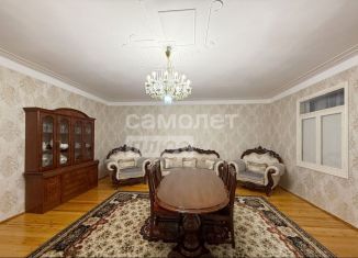 Продаю дом, 171 м2, Махачкала, улица Коркмасова, 25