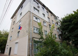 1-комнатная квартира на продажу, 30.3 м2, Калуга, улица Маршала Жукова, 12