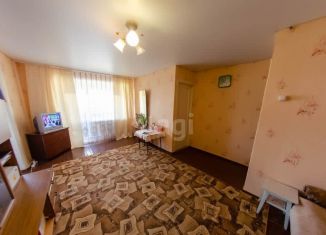 Продаю 2-ком. квартиру, 43.3 м2, Шадринск, Комсомольская улица, 25