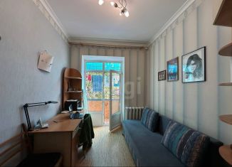 Продажа 2-комнатной квартиры, 43.2 м2, Симферополь, Сторожевой переулок, 1/3