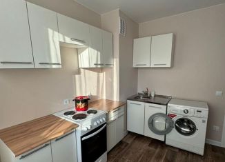 Сдаю в аренду 1-комнатную квартиру, 38 м2, Республика Башкортостан, улица Генерала Кусимова, 18