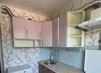 Сдаю в аренду однокомнатную квартиру, 36 м2, Калуга, улица Салтыкова-Щедрина, 74к1