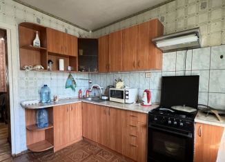 Продам 3-комнатную квартиру, 67.2 м2, Киров, Комсомольская улица, 91А