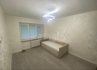 Продаю 2-ком. квартиру, 49.5 м2, Обнинск, улица Жолио-Кюри, 3