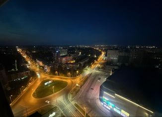 Сдается в аренду 2-комнатная квартира, 57 м2, Архангельск, Воскресенская улица, 59