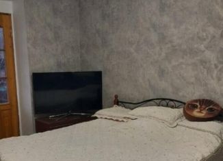 Продам трехкомнатную квартиру, 70 м2, Пятигорск, улица Кучуры, 2