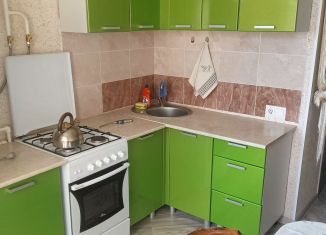 Сдам в аренду однокомнатную квартиру, 28 м2, поселок городского типа Афипский, улица Победы, 17/1