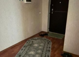 Продаю 3-комнатную квартиру, 77 м2, посёлок Шушары, Окуловская улица, 4