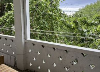 Продам двухкомнатную квартиру, 42.6 м2, посёлок городского типа Гаспра, Алупкинское шоссе, 74