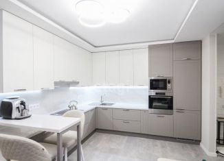 Продажа 2-ком. квартиры, 56.5 м2, Тюмень, улица Тимофея Чаркова, 83, ЖК Звёздный