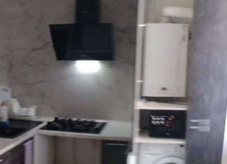 Сдам в аренду 1-комнатную квартиру, 38 м2, Чебоксары, улица Академика РАН Х.М. Миначева, 11