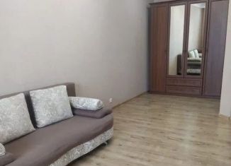 Сдаю в аренду 2-ком. квартиру, 54 м2, Ростов-на-Дону, Соборный переулок, 98