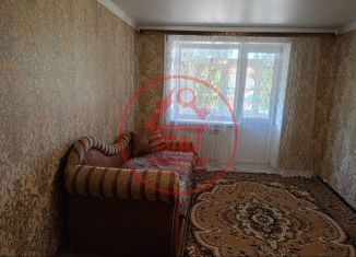 Сдается в аренду двухкомнатная квартира, 45.2 м2, Армавир, 2-я улица Урицкого, 57