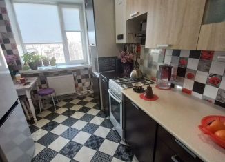 Продаю 1-ком. квартиру, 39 м2, Крым, улица Ленина, 1