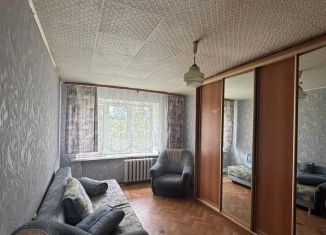 Сдача в аренду комнаты, 17 м2, Омск, улица Химиков, 22Б