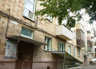 Продажа двухкомнатной квартиры, 43 м2, Красноярский край, улица Сурикова, 4