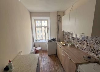 Продаю комнату, 38 м2, Санкт-Петербург, Нейшлотский переулок, 15Б, метро Площадь Ленина